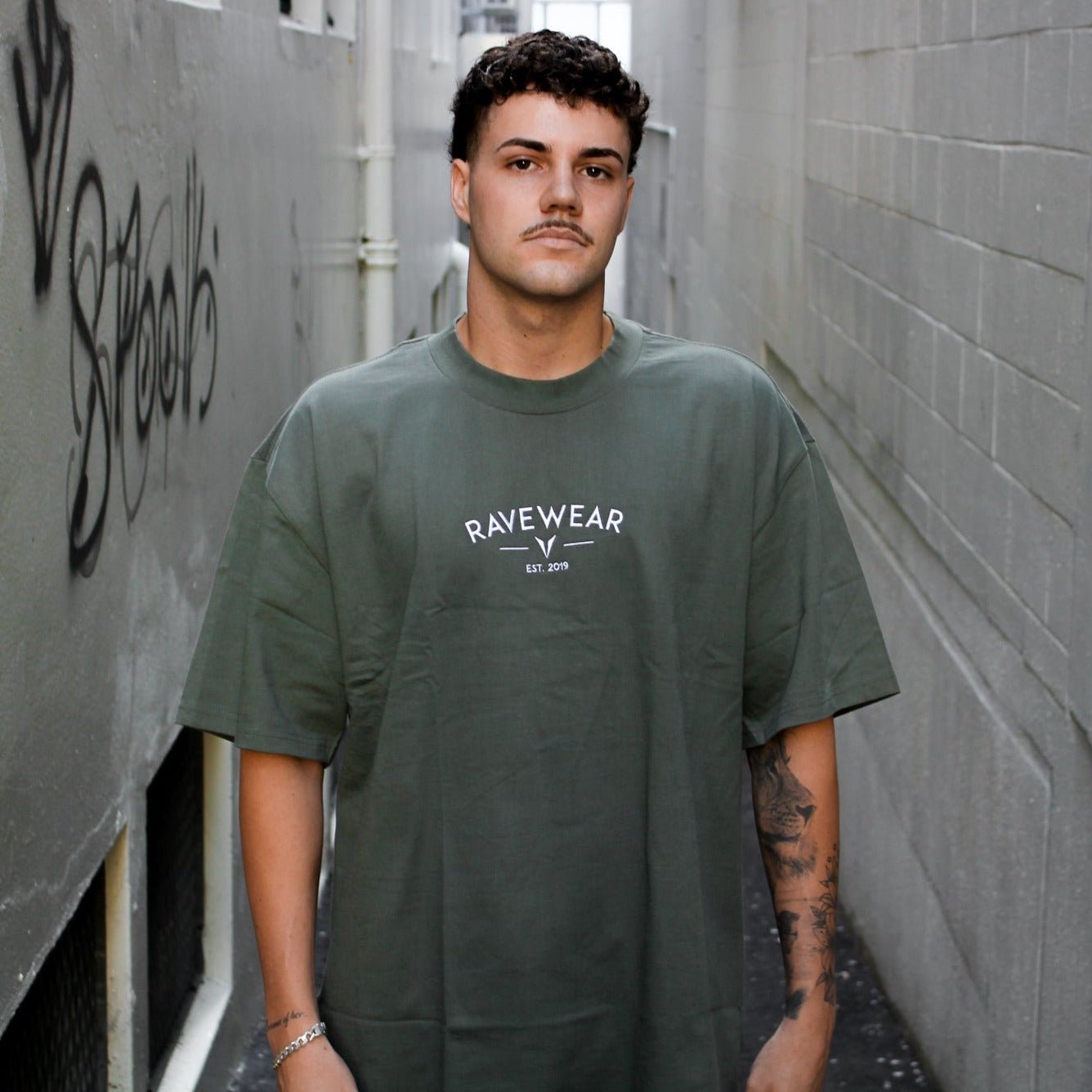 Embroidered Box Tee - Ravewear